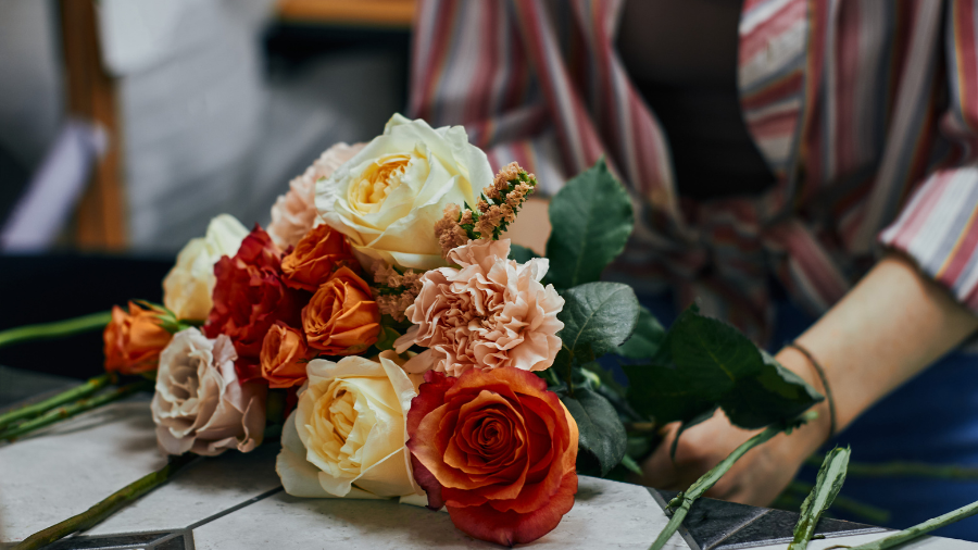 Best Birthday Flower Ideas from 1800 Flowers: 2025 Gift Guide