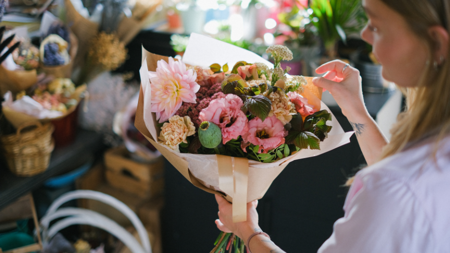 Romantic Bouquet Ideas for Your Partner: Expert Guide to Floral Expressions