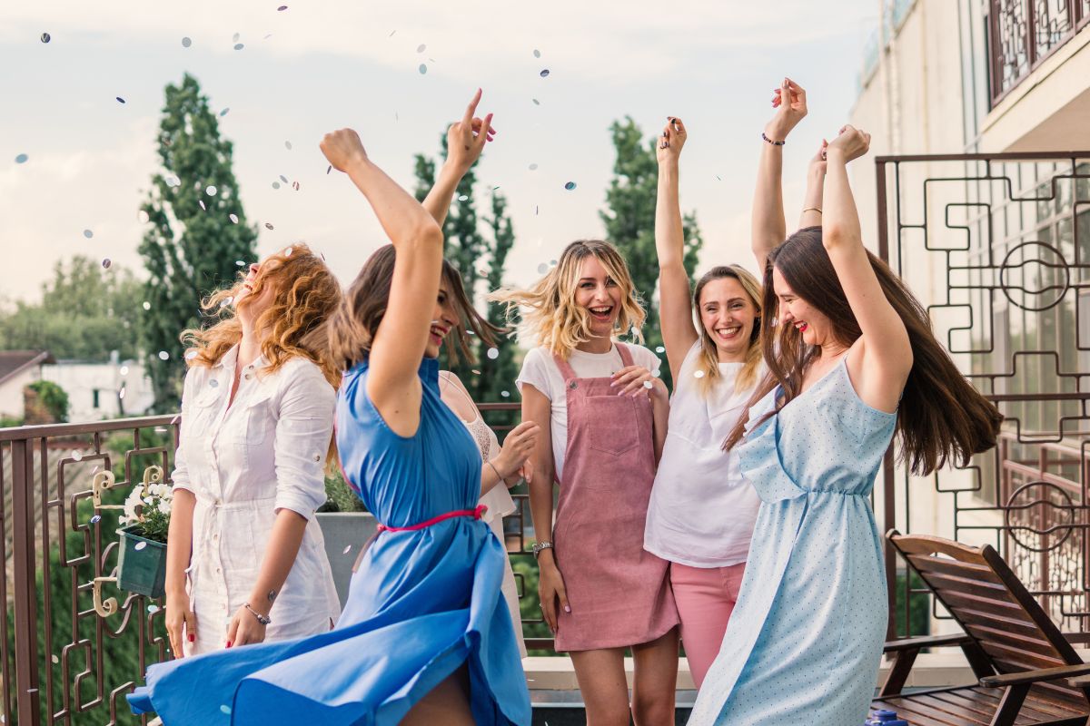 Boston Proper Dresses 2025: Your Ultimate Guide to Sophisticated Style